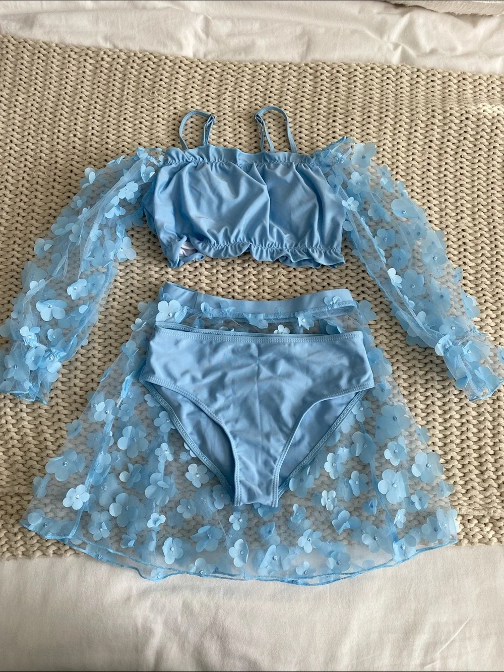 Light Blue Floral Mesh Three-Piece Set